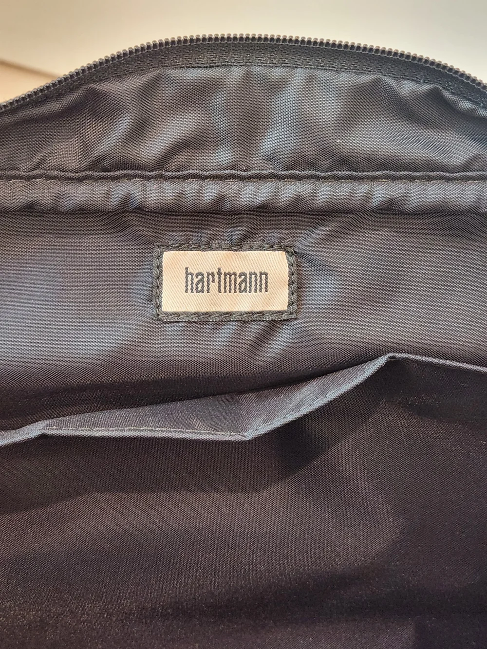Hartmann Luxury Black Men's Travel Briefcase Bag Crossbody NWOT